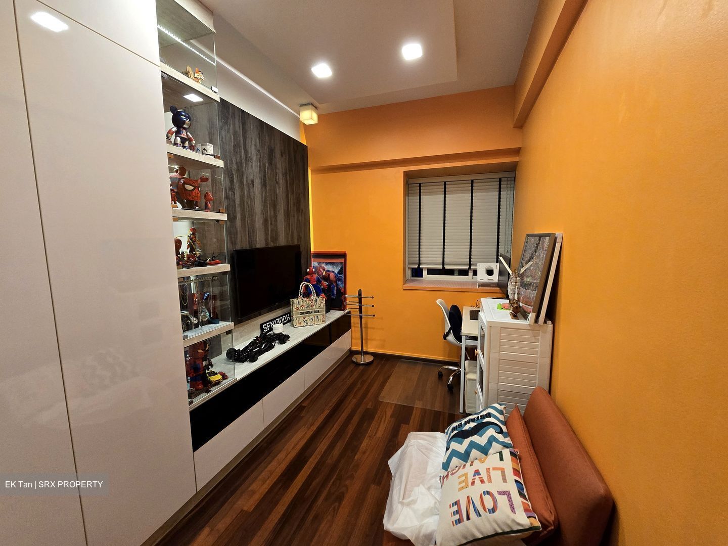 Country Park Condominium (D16), Condominium #597196061